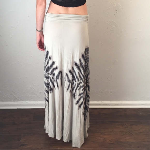 Maxi skirt - Picture 2 of 6